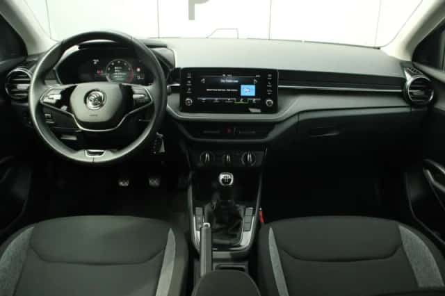 Škoda Fabia (2024) thumbnail 5