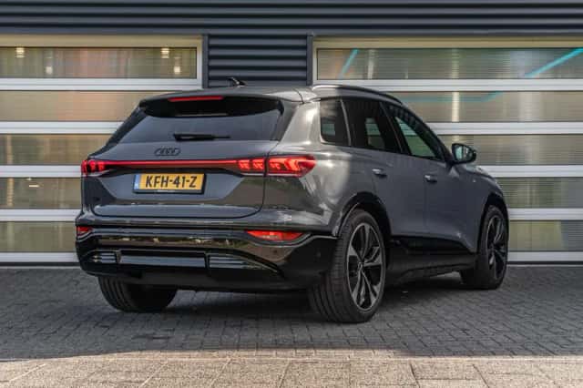 Audi Q6 e-tron (2025) thumbnail 2