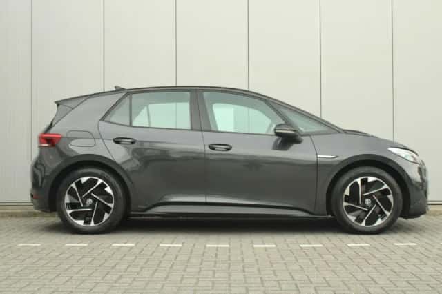Volkswagen ID.3 (2020) thumbnail 3