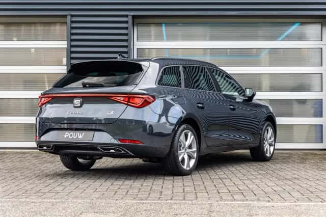 SEAT Leon Sportstourer (2026) thumbnail 2