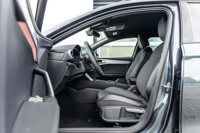 SEAT Leon Sportstourer (2026) thumbnail 4