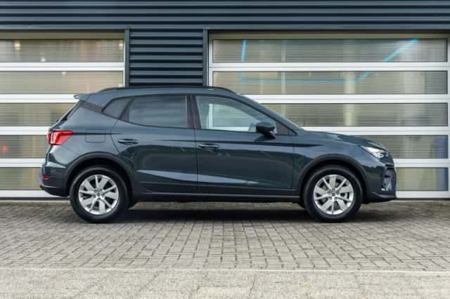 SEAT Arona (2026) thumbnail 3