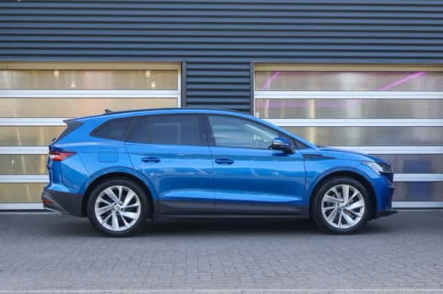 Škoda Enyaq (2021) thumbnail 3