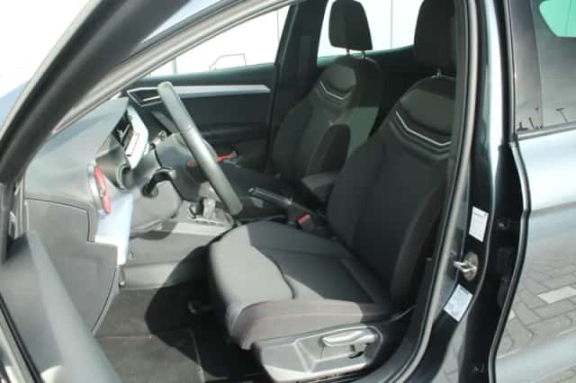 SEAT Ibiza (2024) thumbnail 4