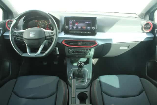 SEAT Ibiza (2024) thumbnail 5