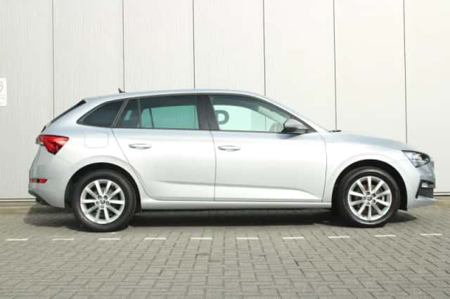 Škoda Scala (2022) thumbnail 3