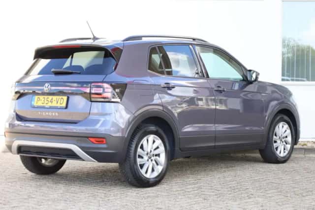 Volkswagen T-Cross (2022) thumbnail 2