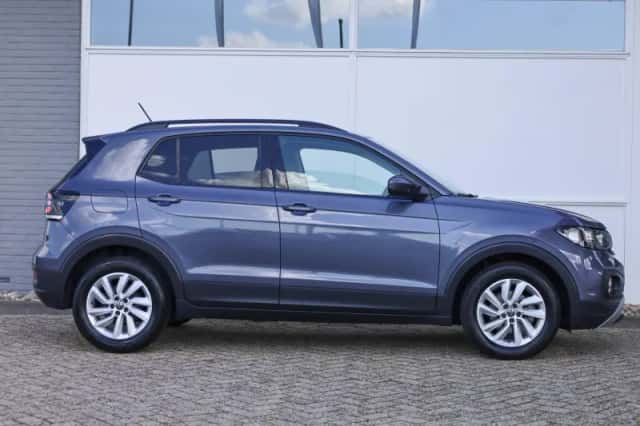 Volkswagen T-Cross (2022) thumbnail 3