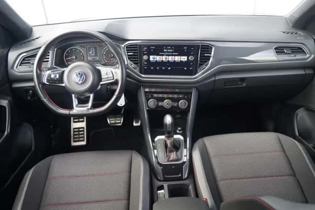 Volkswagen T-Roc (2021) thumbnail 5