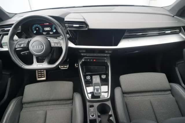 Audi A3 (2021) thumbnail 5