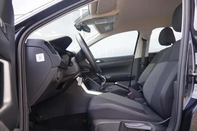 Volkswagen Taigo (2022) thumbnail 4
