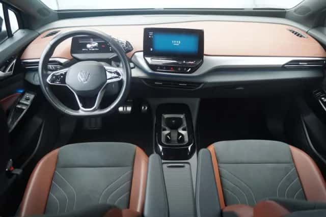 Volkswagen ID.4 (2021) thumbnail 5