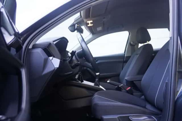 Audi A1 (2023) thumbnail 4