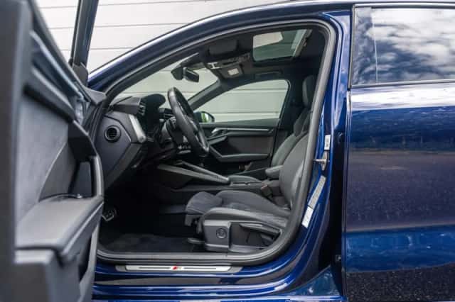 Audi A3 (2023) thumbnail 4