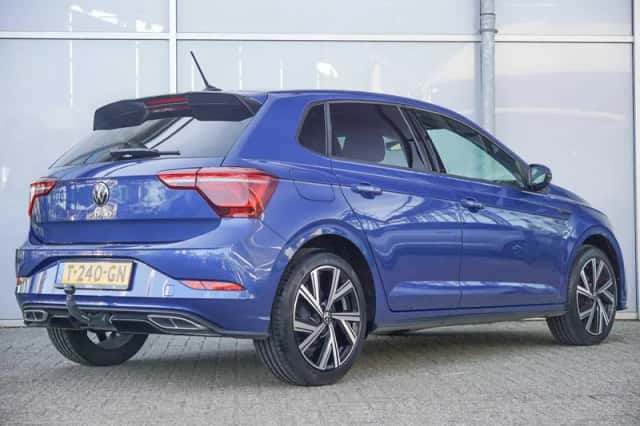 Volkswagen Polo (2023) thumbnail 2