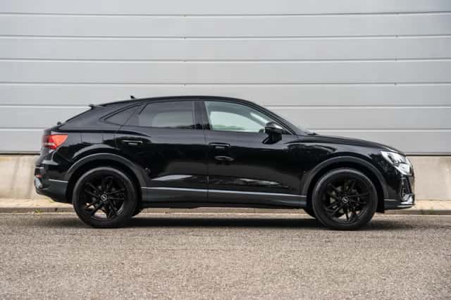 Audi Q3 Sportback (2021) thumbnail 3
