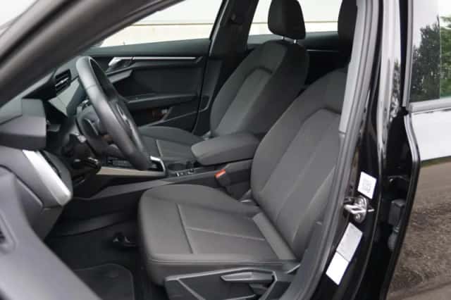 Audi A3 (2022) thumbnail 4
