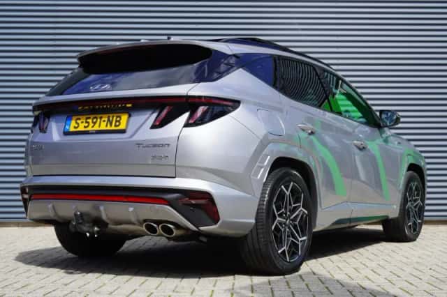Hyundai Tucson (2023) thumbnail 2