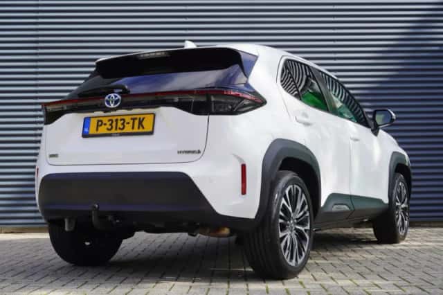Toyota Yaris Cross (2022) thumbnail 2