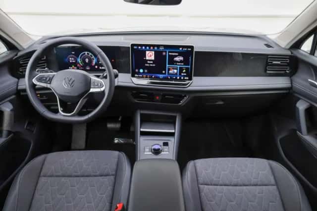 Volkswagen Tiguan (2026) thumbnail 5