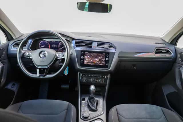 Volkswagen Tiguan (2018) thumbnail 5