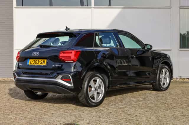 Audi Q2 (2021) thumbnail 2