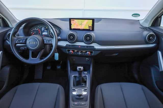 Audi Q2 (2022) thumbnail 5