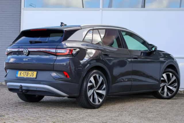Volkswagen ID.4 (2020) thumbnail 2