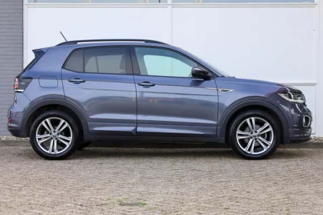 Volkswagen T-Cross (2023) thumbnail 3