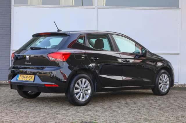SEAT Ibiza (2023) thumbnail 2