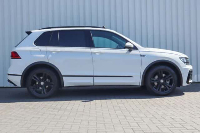 Volkswagen Tiguan (2019) thumbnail 3