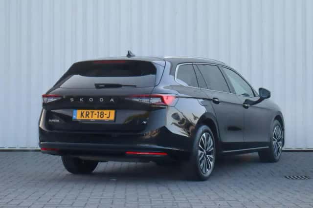 Škoda Superb (2026) thumbnail 2