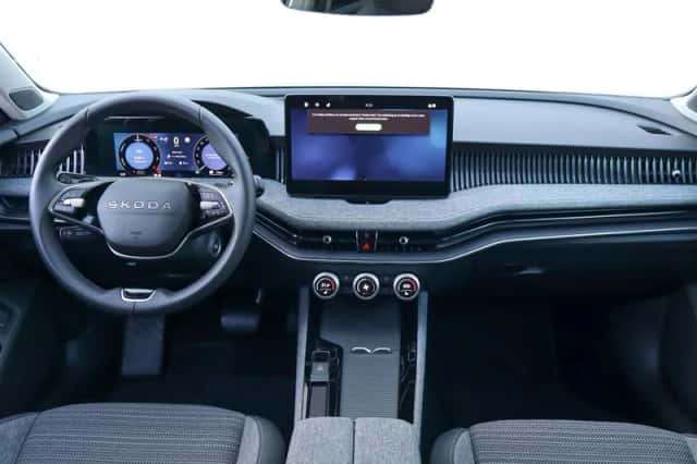 Škoda Superb (2026) thumbnail 5