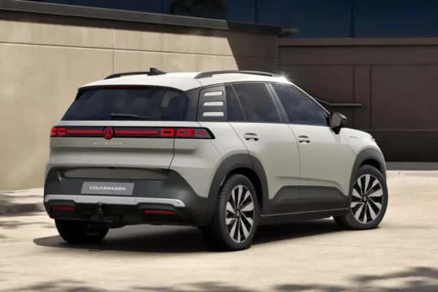Volkswagen ID. Cross (2026) thumbnail 2