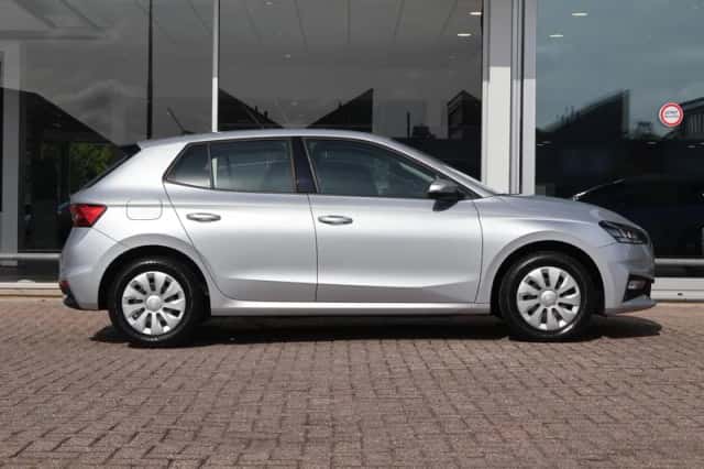 Škoda Fabia (2024) thumbnail 3