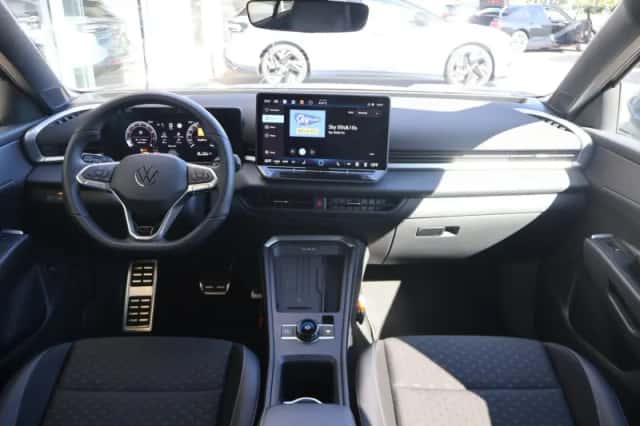 Volkswagen T-Roc (2026) thumbnail 5