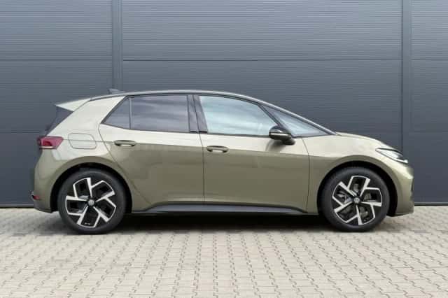 Volkswagen ID.3 (2026) thumbnail 3