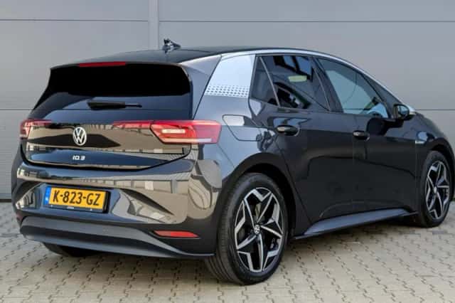 Volkswagen ID.3 (2020) thumbnail 2