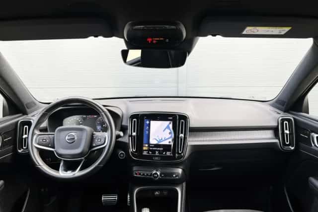 Volvo XC40 (2020) thumbnail 5