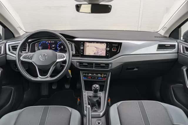 Volkswagen Polo (2022) thumbnail 5