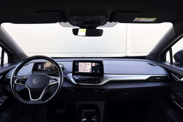 Volkswagen ID.4 (2021) thumbnail 5