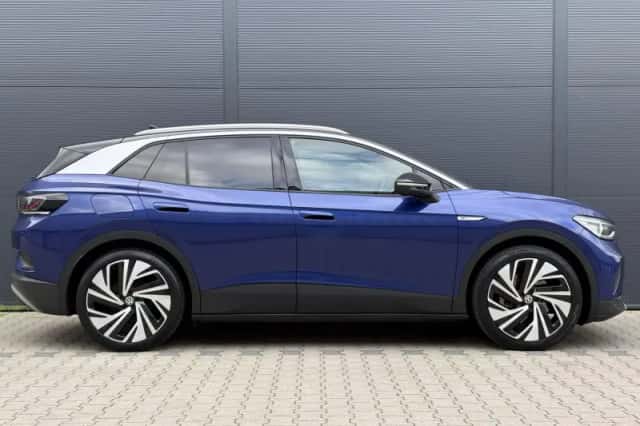 Volkswagen ID.4 (2021) thumbnail 3