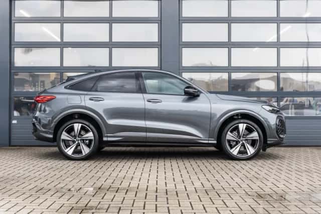 Audi Q5 (2025) thumbnail 3