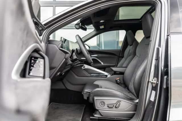 Audi Q5 (2025) thumbnail 4