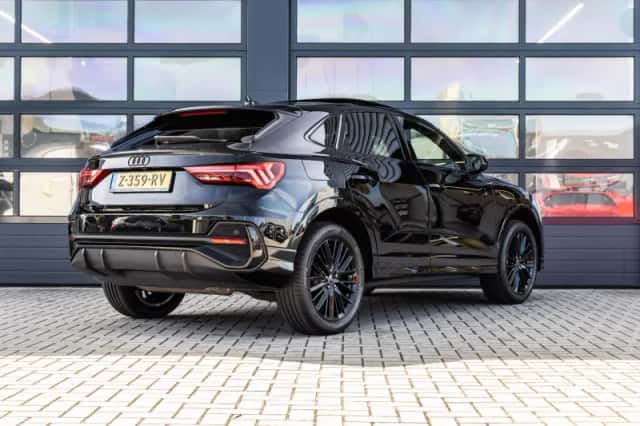 Audi Q3 (2024) thumbnail 2