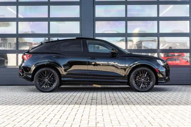 Audi Q3 (2024) thumbnail 3