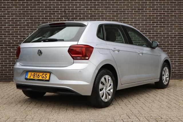 Volkswagen Polo (2020) thumbnail 2