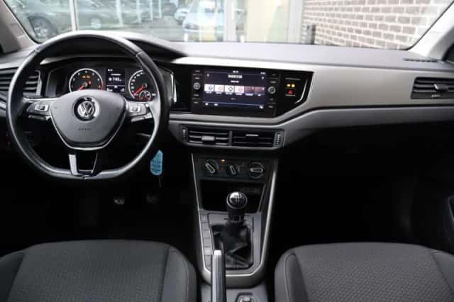 Volkswagen Polo (2020) thumbnail 5