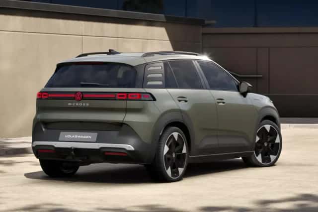 Volkswagen ID. Cross (2026) thumbnail 2