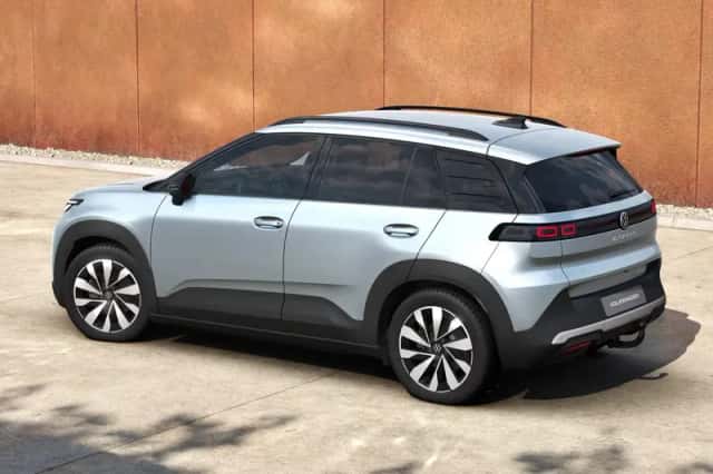 Volkswagen ID. Cross (2026) thumbnail 3